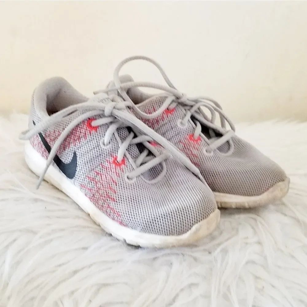 Nike sneakers athletic shoes